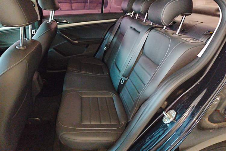 Used Volkswagen Lavida 2017 1.6L Manual Comfort Edition