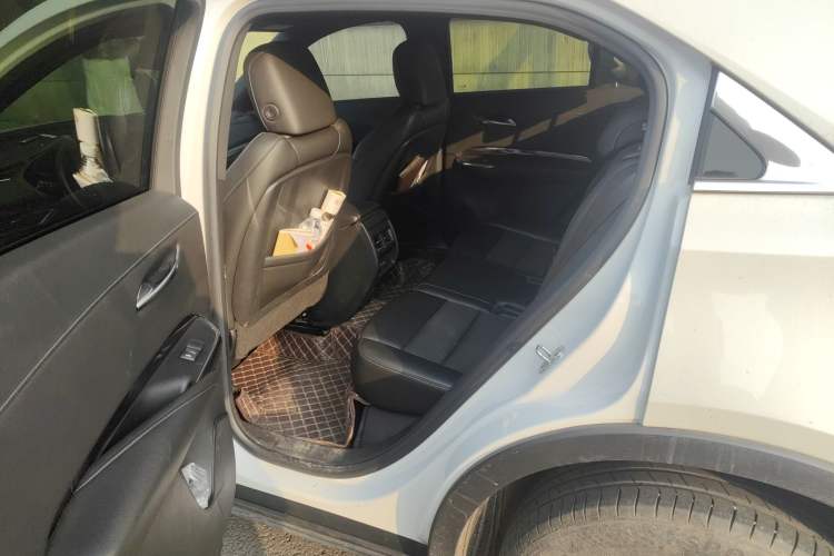 Used Cadillac XT4 2022 28T Two-Wheel Drive Fashion Edition