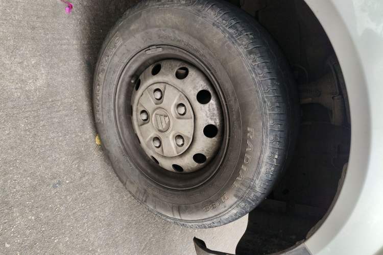 Used Foton Toano 2022 2.0T Manual Urban Edition Short Wheelbase Low Roof Rear Single Tire 5/6/9-Seater 4F20TC3
