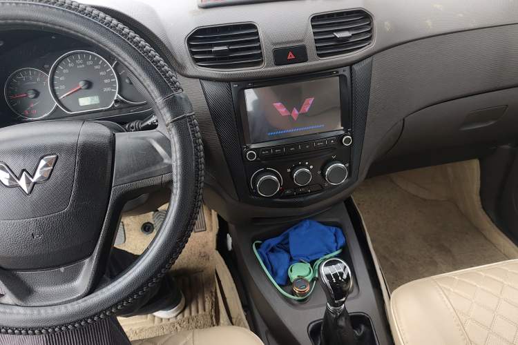 Used Wuling Hongguang 2016 1.5L S Comfort Version
