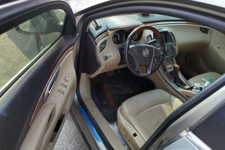 Used Buick LaCrosse 2009 2.4L Luxury Edition Driver Seat