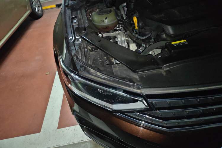 Used Volkswagen Magotan 2023 2 Million Units Limited Edition 330TSI DSG Leading Version