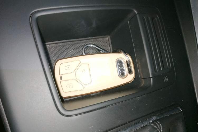 Used Audi A4L 2020 40 TFSI quattro Luxury Dynamic Model