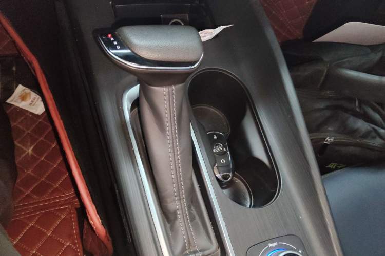 Used Buick Velite 6 2022 Connected Fashion PLUS
