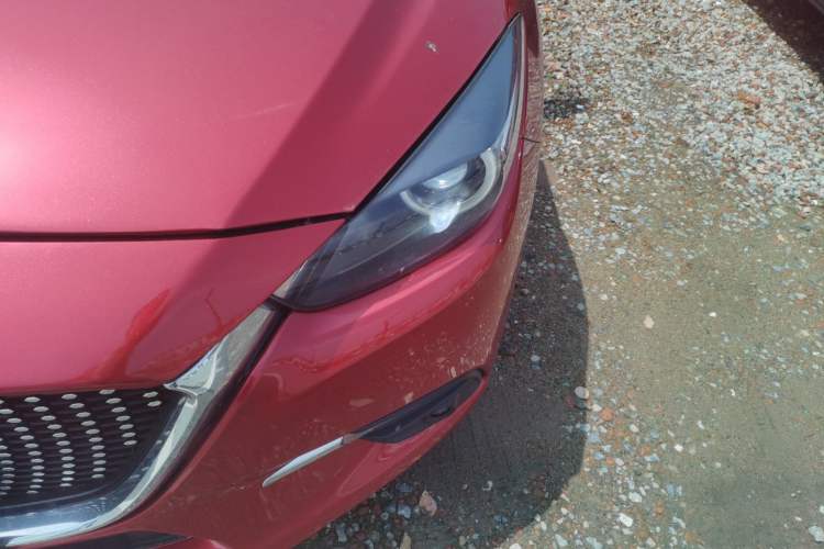 Used Mazda 3 Axela 2019 Cloud-Controlled Sedan 1.5L Automatic Luxury Model China VI Standard Left Front Headlight