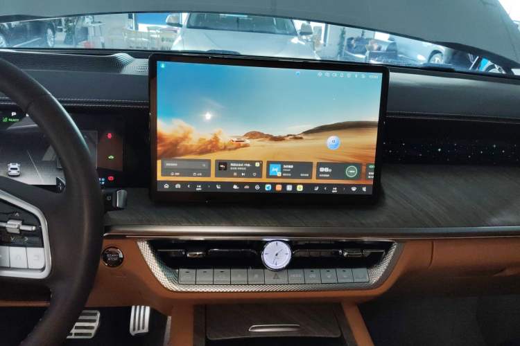 Used Tank 500 New Energy 2024 Hi4-T