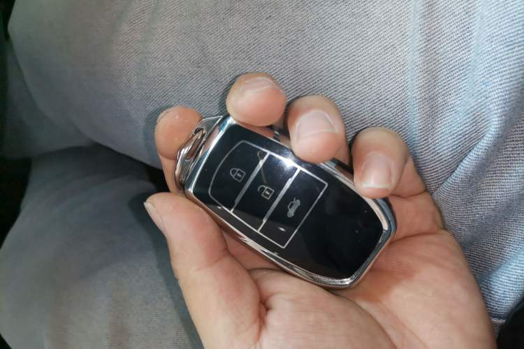 Used Toyota Corolla 2023 1.8L Smart Electric Hybrid Dual-Motor Elite Edition Interior 1