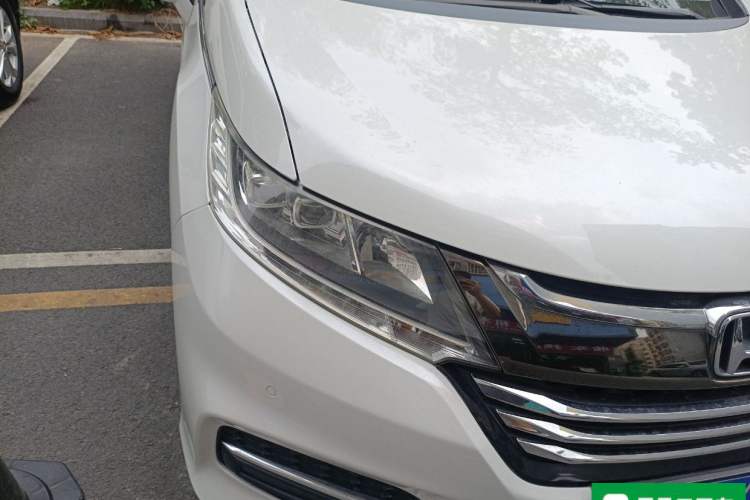 Used Honda Odyssey 2018 2.4L Smart Edition Right Front Headlight