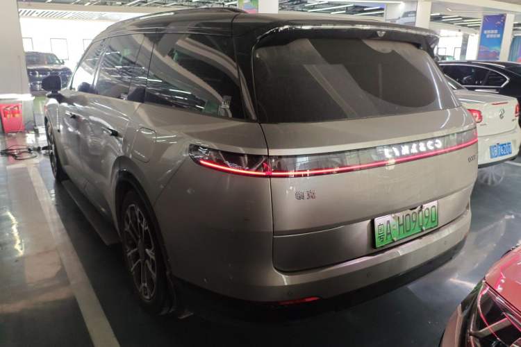 Used Lynk & Co 900 2025 1.5T Ultra
