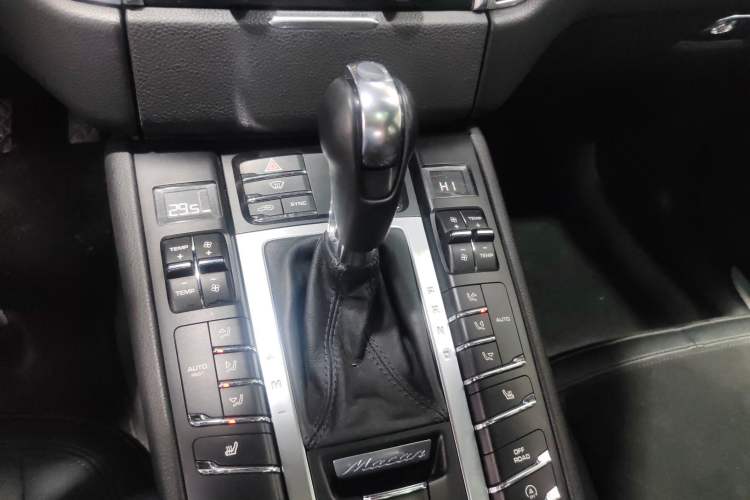 Used Porsche Macan 2014 Macan 2.0T
