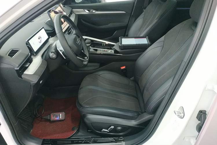 Used Geely Auto Preface 2025 Dongfang Yao 2.0TD Lanxing Edition