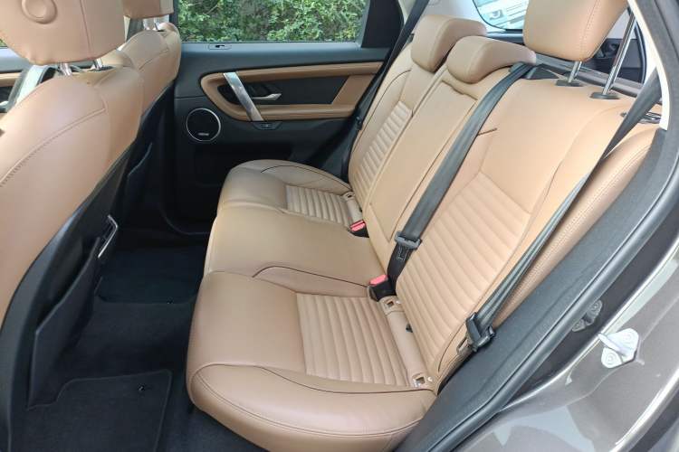 Used Land Rover Discovery Sport 2023 249 PS R-Dynamic SE Performance Tech Edition