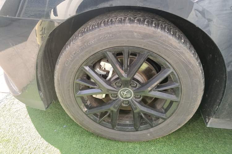 Used BYD Han 2023 DM-i Champion Edition 121KM Prestige Model
