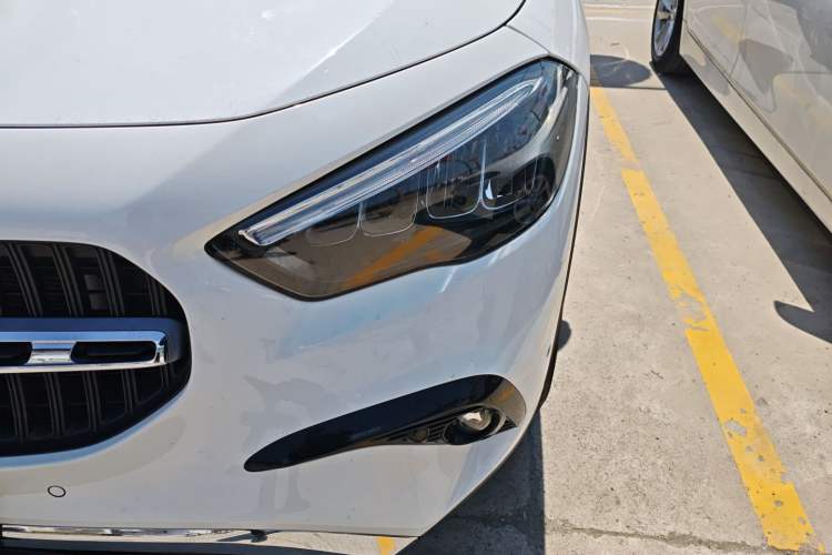 Used Mercedes-Benz GLA 2024 GLA 200
