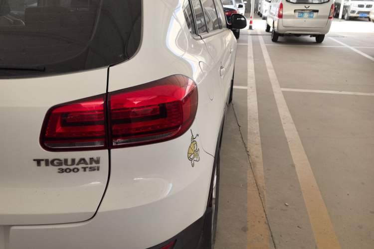 Used Volkswagen Tiguan 2017 300TSI Automatic Two-Wheel Drive Silk Road Luxury Edition