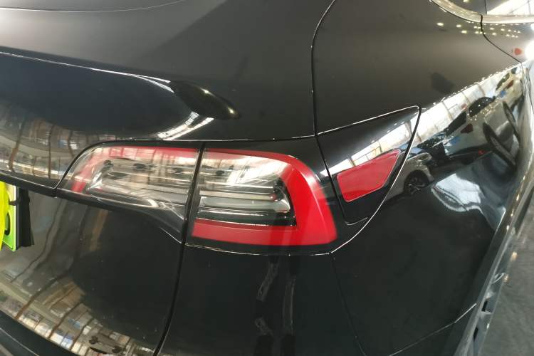 Used Tesla Model Y 2022 Rear-Wheel-Drive Version