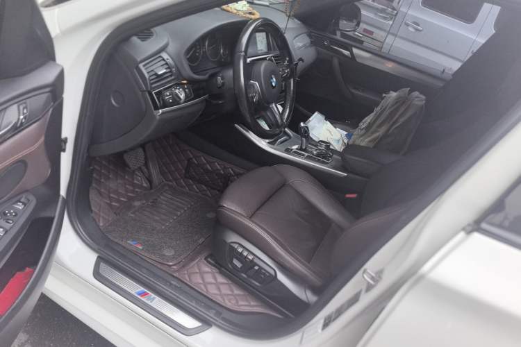 Used BMW X4 2016 xDrive20i M Sport Edition Driver Seat