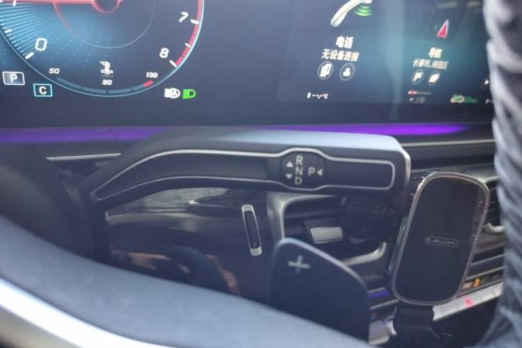 Used Mercedes-Benz GLE 2022 GLE 350 4MATIC Stylish Model Gear Lever