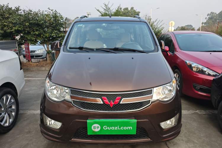 Used Wuling Hongguang 2014 1.5L S Standard Version
