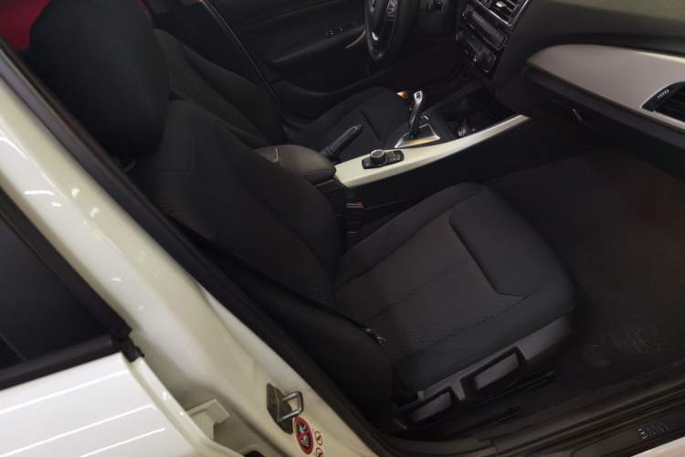 Used BMW 1 Series 2015 118i Leading Model Right Front Seat