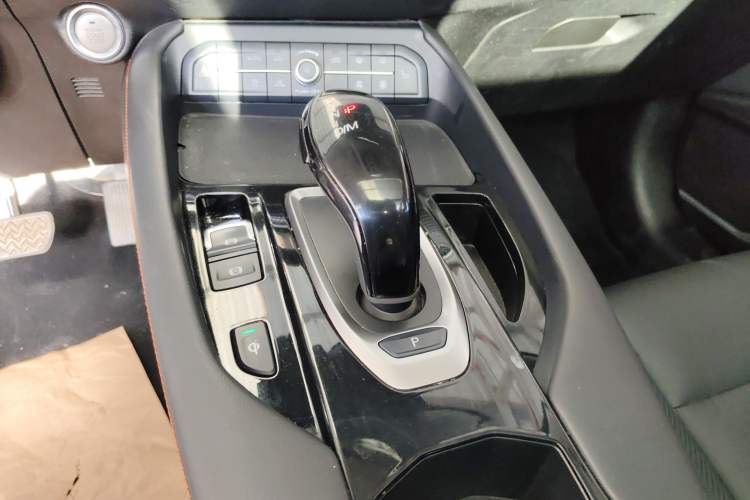 Used Haval F7 2021 2.0T Two-Wheel Drive i-Van
