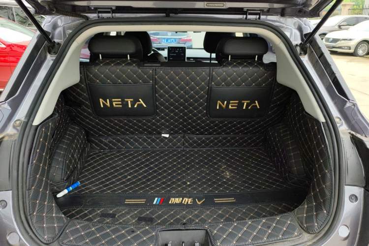 Used NETA V 2021 Long-Range Entertainment Edition Upgrade Model Trunk