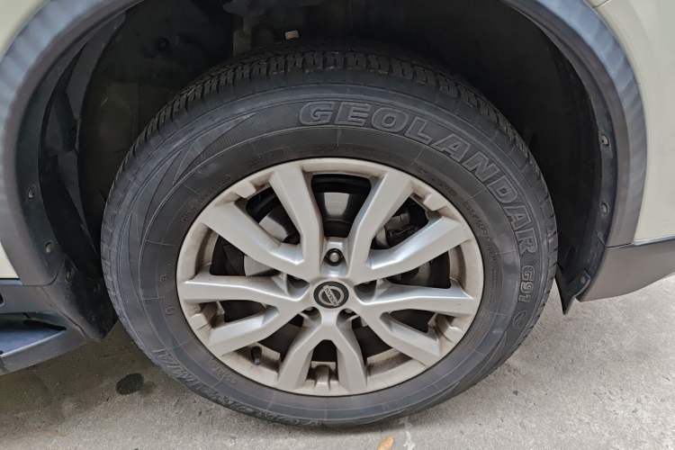 Used Nissan X-Trail 2021 2.0L CVT 2WD XL Premium Commemorative Edition Right Front Wheel Hub