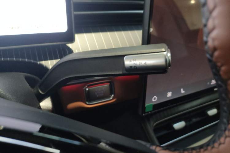 Used Chery Tiggo 8 2026 Model, 5th Generation Tiger Model, Kunpeng 1.6T Automatic Prestige Version