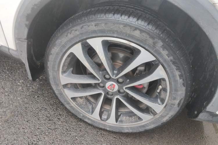 Used Roewe RX3 2020 1.6L CVT 4G Connected Ultra-Fun Elite Edition Right Front Wheel Hub