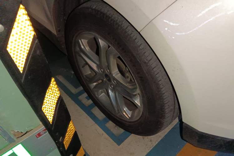 Used Ford Edge 2016 EcoBoost 245 Two-Wheel-Drive Titanium 7-Seater