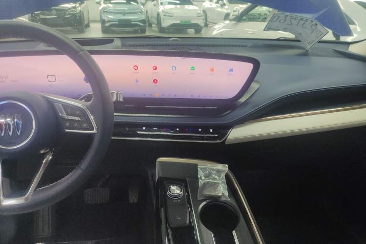 Used Buick E5 2023 Avia Four-Wheel Drive Version