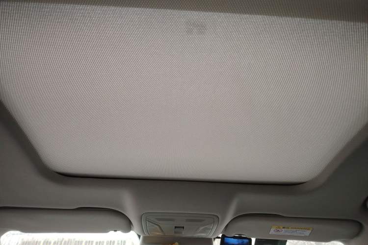 Used Hongqi H5 2018 30TD Smart Connect Dynamic Edition
