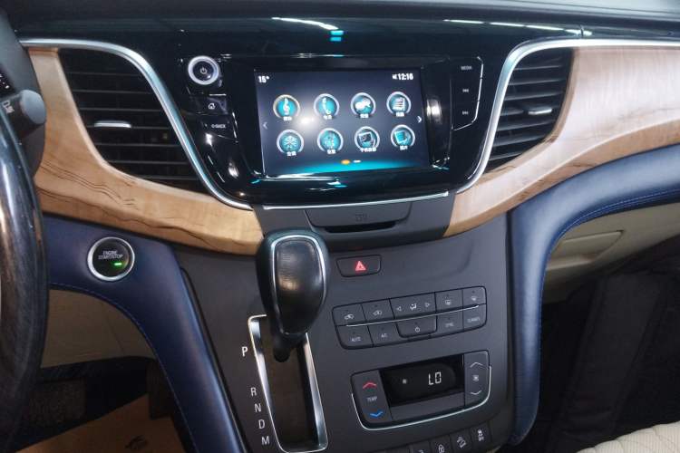 Used Buick GL8 2018 ES 28T Comfort Model China VI Standard
