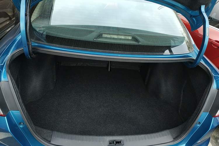 Used Nissan Lannia 2016 1.6L CVT Smart Cool Edition
