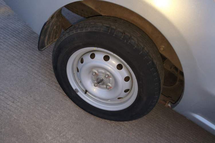 Used Jinbei Hiace X30 2020 1.5L Van Super-Enjoyment Model China VI Standard SWC15M
