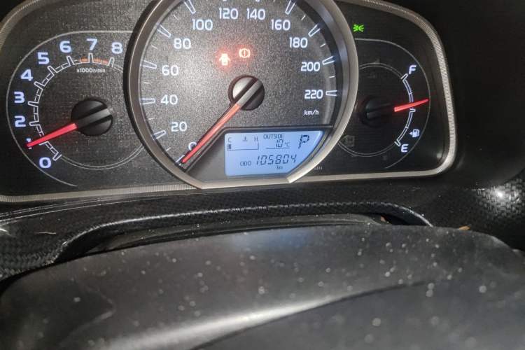 Used Toyota RAV4 2016 2.0L CVT Two-Wheel Drive Fashion Edition China V Standard
