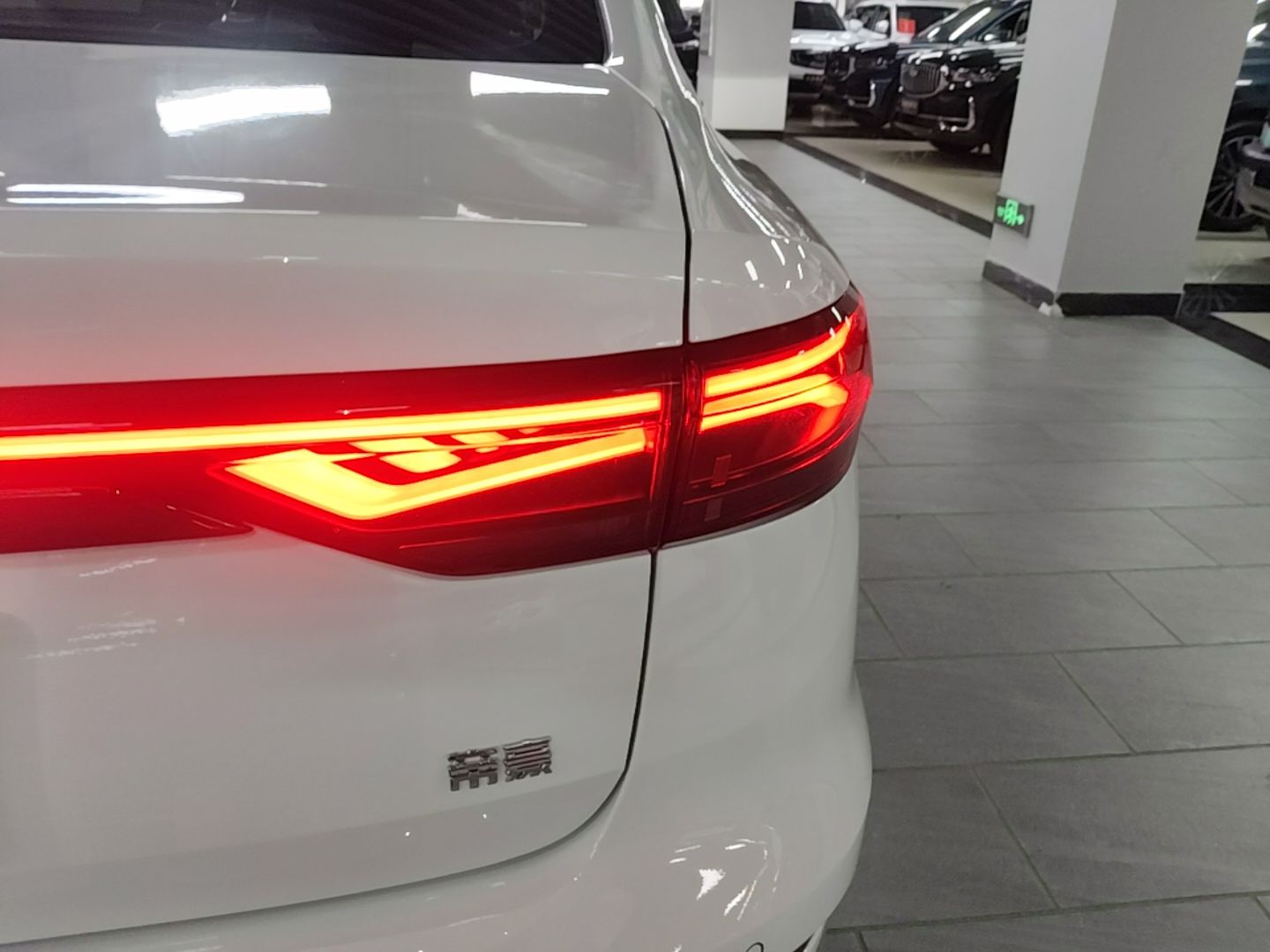 Geely Auto Emgrand 2026 Model 4th Generation 4 Millionth Anniversary Edition 1.5L CVT Excellence Edition — снимка 9