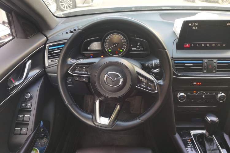 Used Mazda CX-4 2020 2.5L Automatic 2WD Sky-Drive Fun Edition