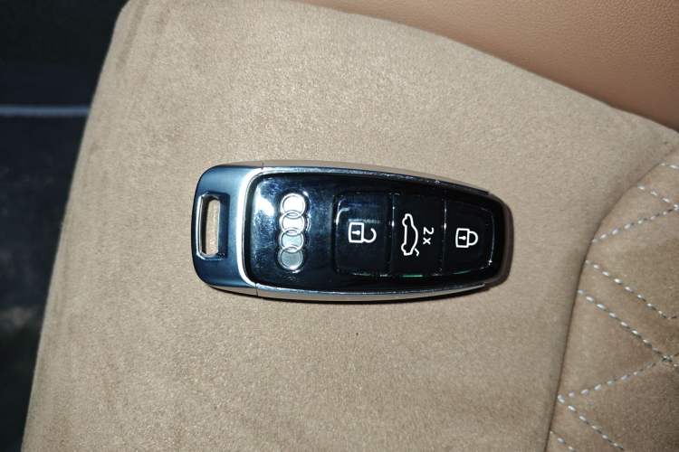 Used Audi A7L 2024 45 TFSI quattro Luxury Edition
