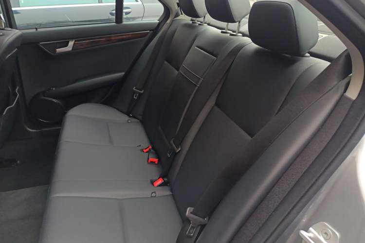 Used Mercedes-Benz C-Class 2013 C 260 CGI Elegant Model
