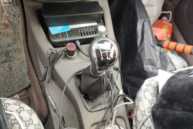 Used Wuling Hongguang 2015 1.5L S Basic Version China V Standard
