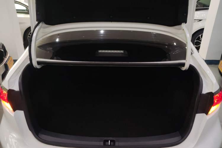 Used Toyota Levin 2023 185T CVT Luxury Edition Trunk