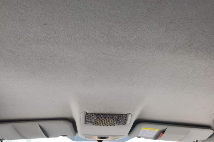 Used Ford Fiesta 2013 Hatchback 1.5L Automatic Fashion Edition Headliner