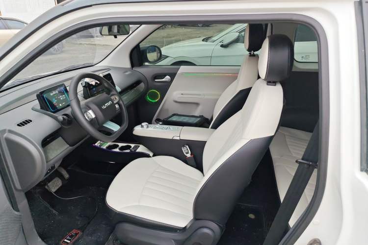 Used CHANGAN NEVO Lumin 2025 205 km Xiangqin Version Left Front Seat