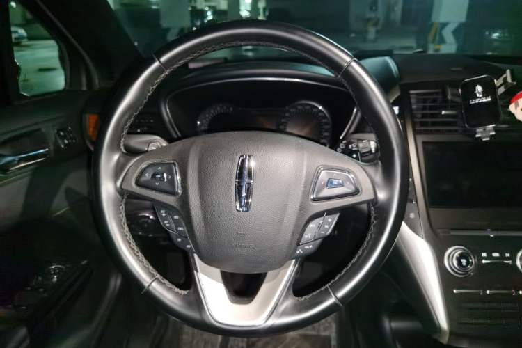 Used Lincoln MKC 2018 2.0T Four-Wheel Drive Zunya Edition