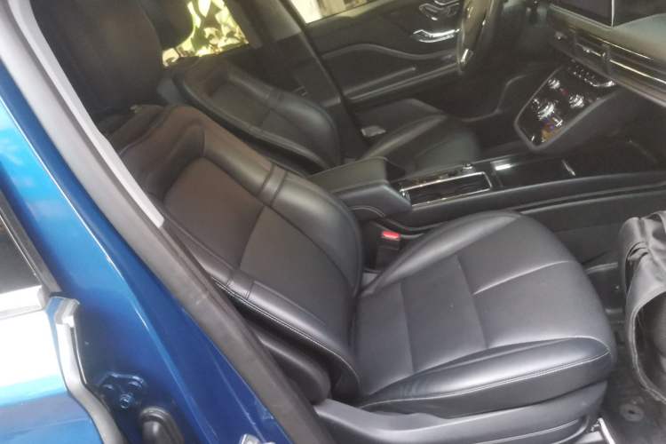 Used Lincoln Corsair 2022 2.0T Two-Wheel Drive Deluxe Edition
