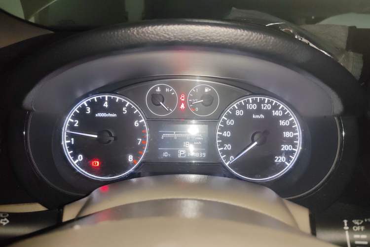 Used Nissan Tiida 2011 1.6L CVT Smart Version
