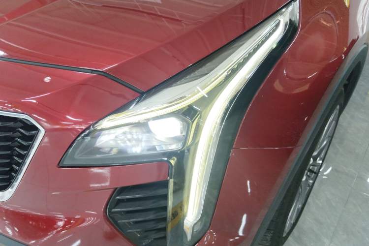 Used Cadillac XT4 2022 28T Four-Wheel Drive Platinum Edition