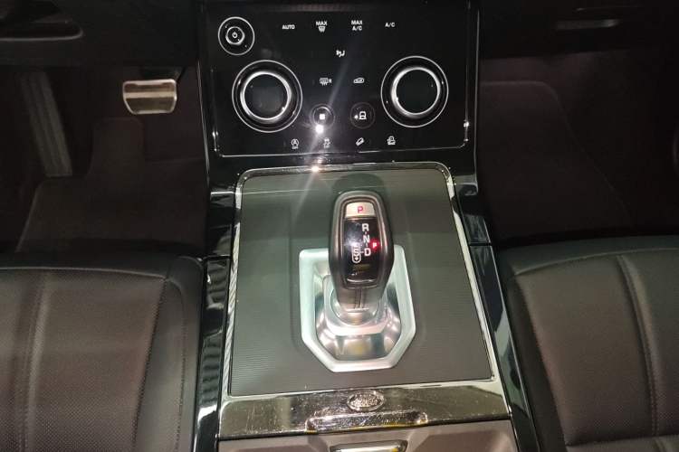 Used Land Rover Range Rover Evoque 2021 Range Rover Evoque 200 PS R-Dynamic Standard Elite Edition