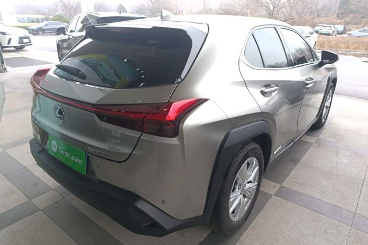 Used Lexus UX 2020 260h Explore & Adventure Edition